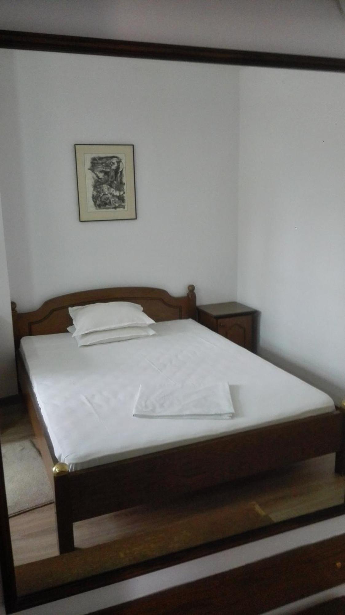 Family Hotel Rositsa Szevlievo Kültér fotó