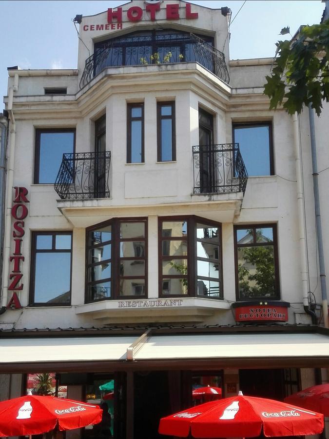 Family Hotel Rositsa Szevlievo Kültér fotó