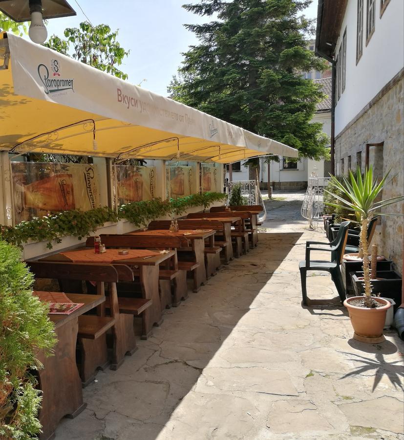 Family Hotel Rositsa Szevlievo Kültér fotó